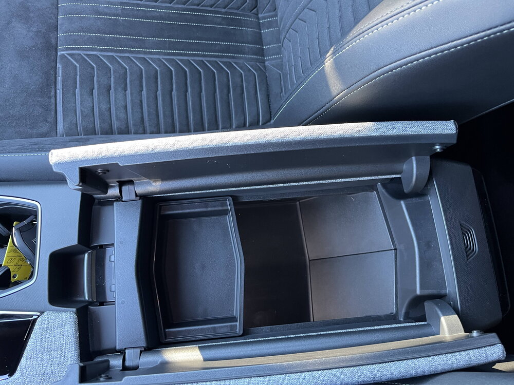 Occasion PEUGEOT 5008 5008 Hybrid 136 e-DCS6 - GT