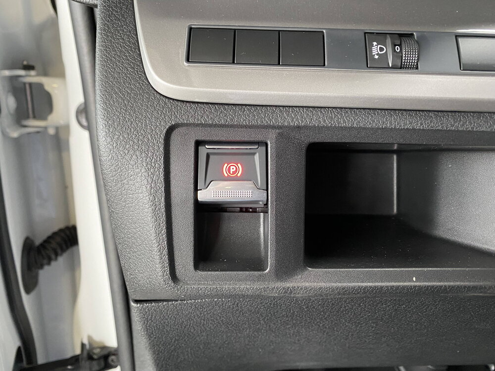 Occasion PEUGEOT Expert E-EXPERT FGN M ELECTRIQUE 100KWH 136CH BATTERIE 75 KWH