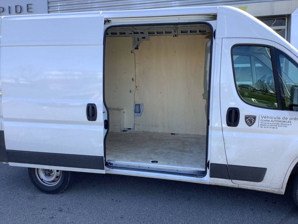 Occasion PEUGEOT Boxer BOXER FOURGON TOLE 3.5 T L2H2 140 S&S BVM6