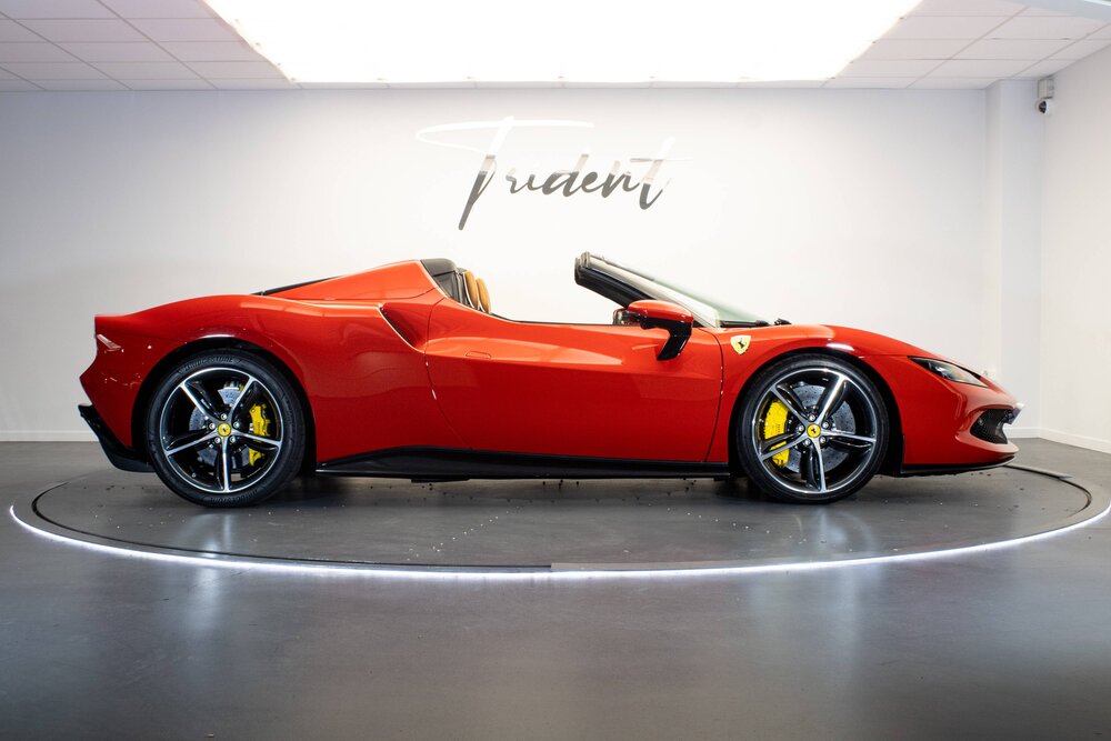 Occasion FERRARI 296 gts 296 GTS 3.0 Turbo V6 Hybride 830 ch