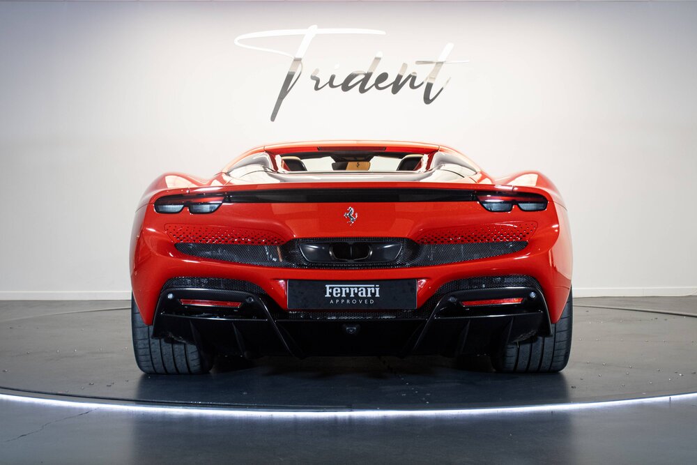 Occasion FERRARI 296 gts 296 GTS 3.0 Turbo V6 Hybride 830 ch