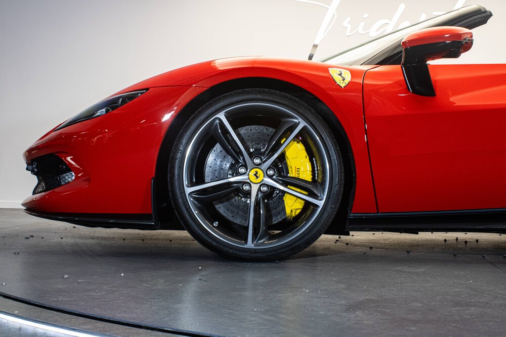 Occasion FERRARI 296 gts 296 GTS 3.0 Turbo V6 Hybride 830 ch