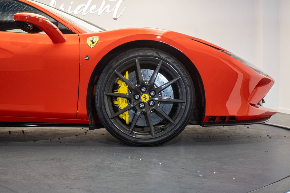 Occasion FERRARI F8 Tributo F8 Tributo 3.9 V8 BiTurbo 720ch