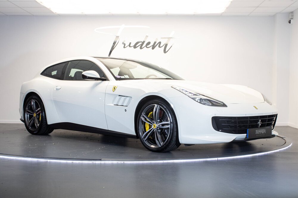 Occasion FERRARI ferrari gtc4 lusso GTC4 Lusso V12 6.0 690ch