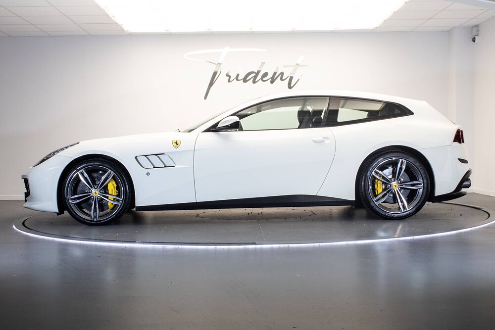 Occasion FERRARI ferrari gtc4 lusso GTC4 Lusso V12 6.0 690ch