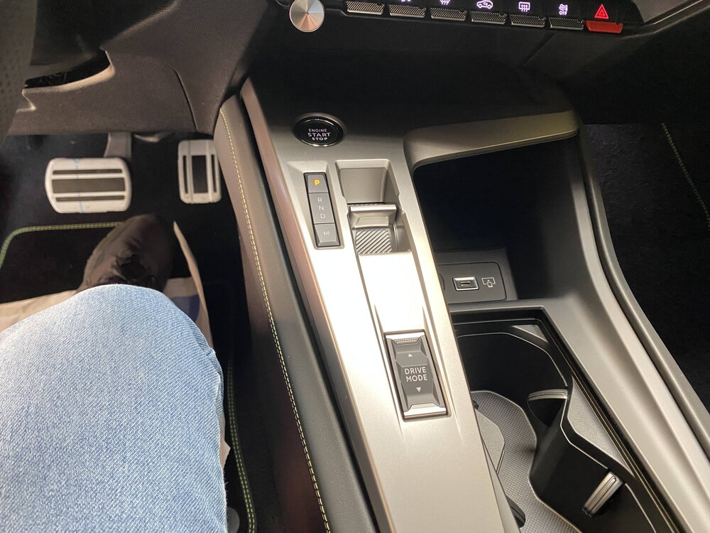 Occasion PEUGEOT 308 308 Hybrid 136 e-DCS6 - GT