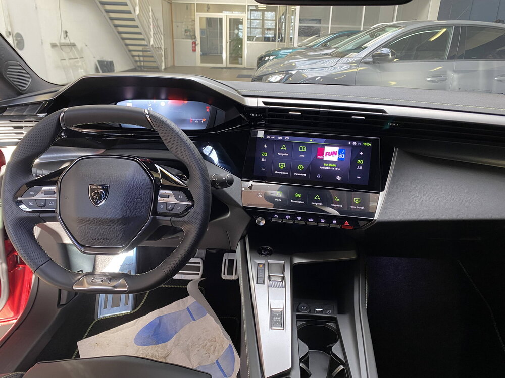 Occasion PEUGEOT 308 308 Hybrid 136 e-DCS6 - GT