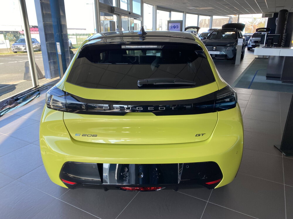 Occasion PEUGEOT 208 208 Electrique 50 kWh 136ch - GT