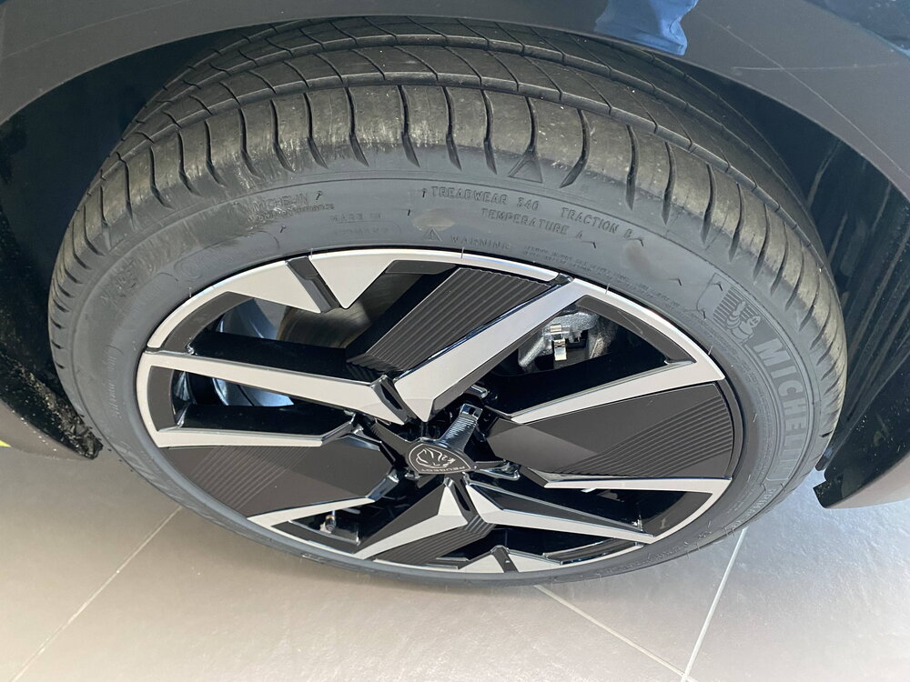 Occasion PEUGEOT 208 208 Electrique 50 kWh 136ch - GT