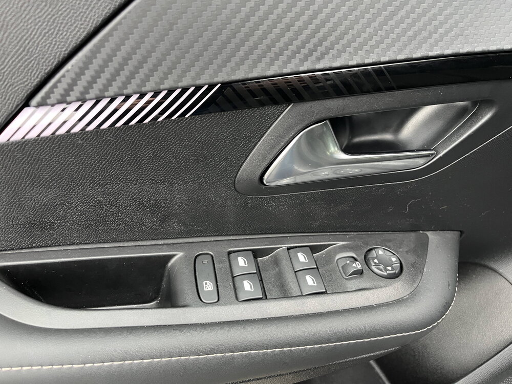 Occasion PEUGEOT 208 208 Hybrid 136 e-DCS6 - Allure