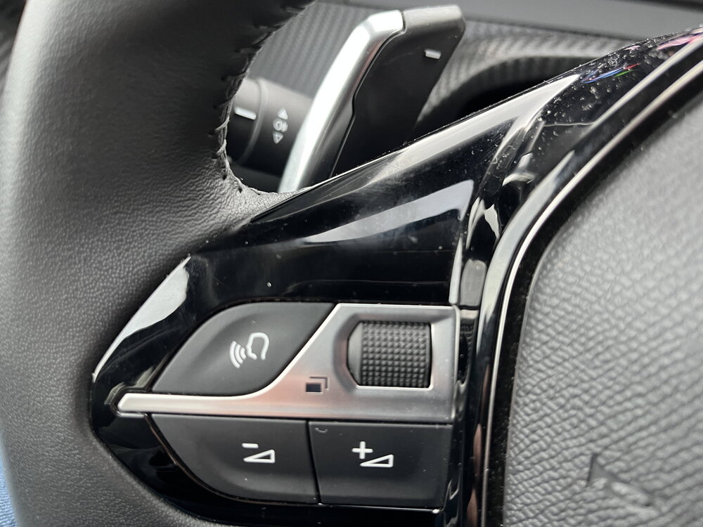 Occasion PEUGEOT 208 208 Hybrid 136 e-DCS6 - Allure