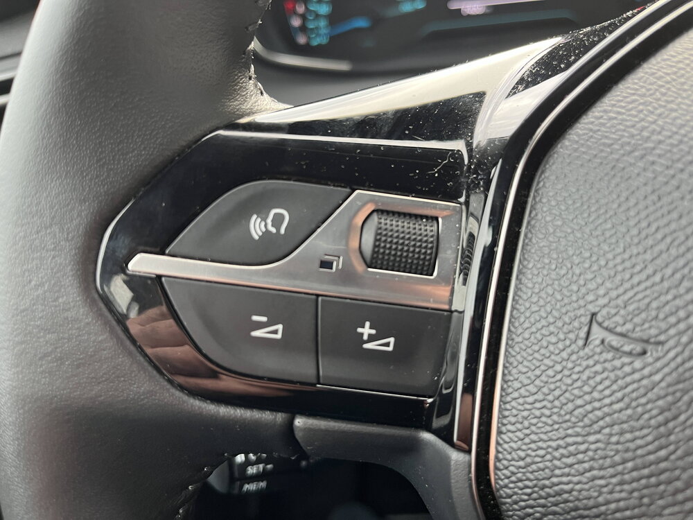 Occasion PEUGEOT 208 208 Hybrid 100 e-DCS6 - Style