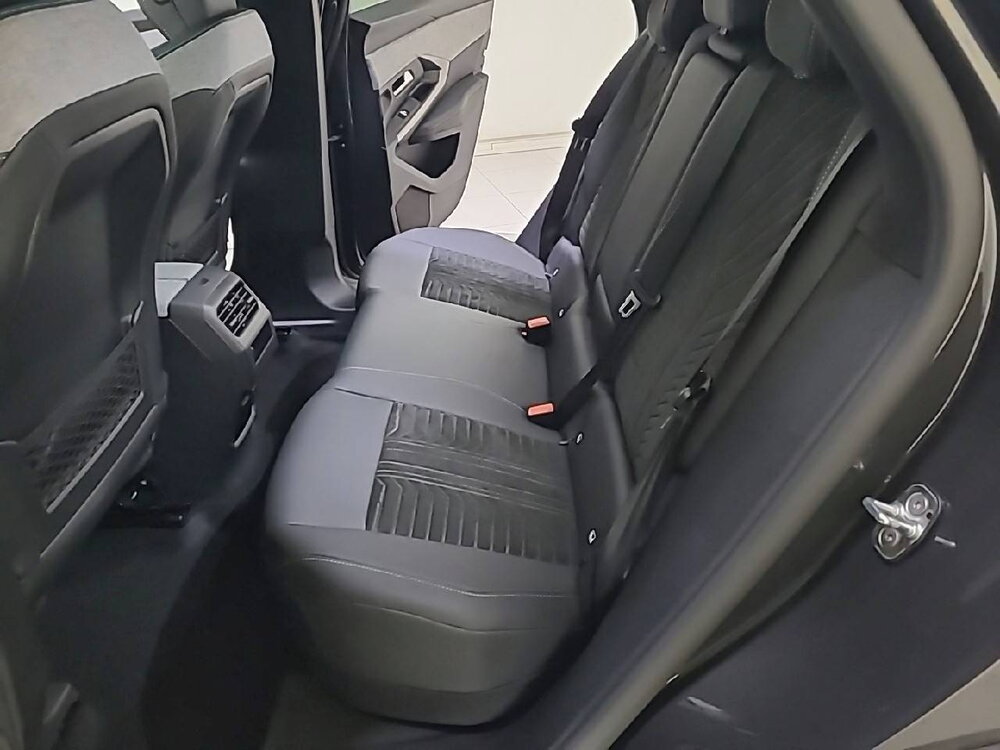 Occasion PEUGEOT 3008 3008 Hybrid 136 e-DCS6 - GT