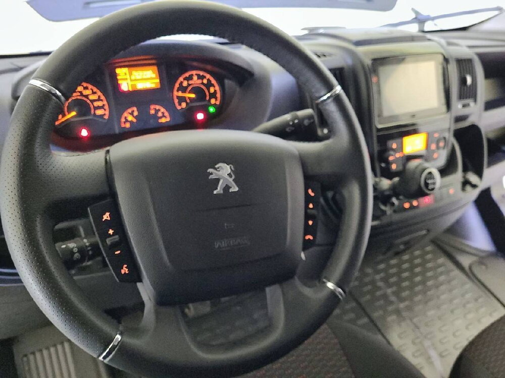 Occasion PEUGEOT Boxer BOXER TOLE 3.3 T L2H2 BLUEHDI 120 S&S BVM6