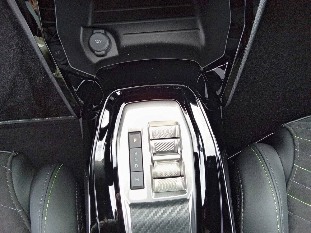 Occasion PEUGEOT 2008 2008 Hybrid 145 e-DCS6 - GT Exclusive