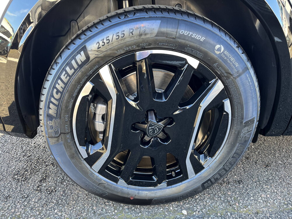 Occasion PEUGEOT 3008 3008 Electrique 73 kWh 210 ch - GT