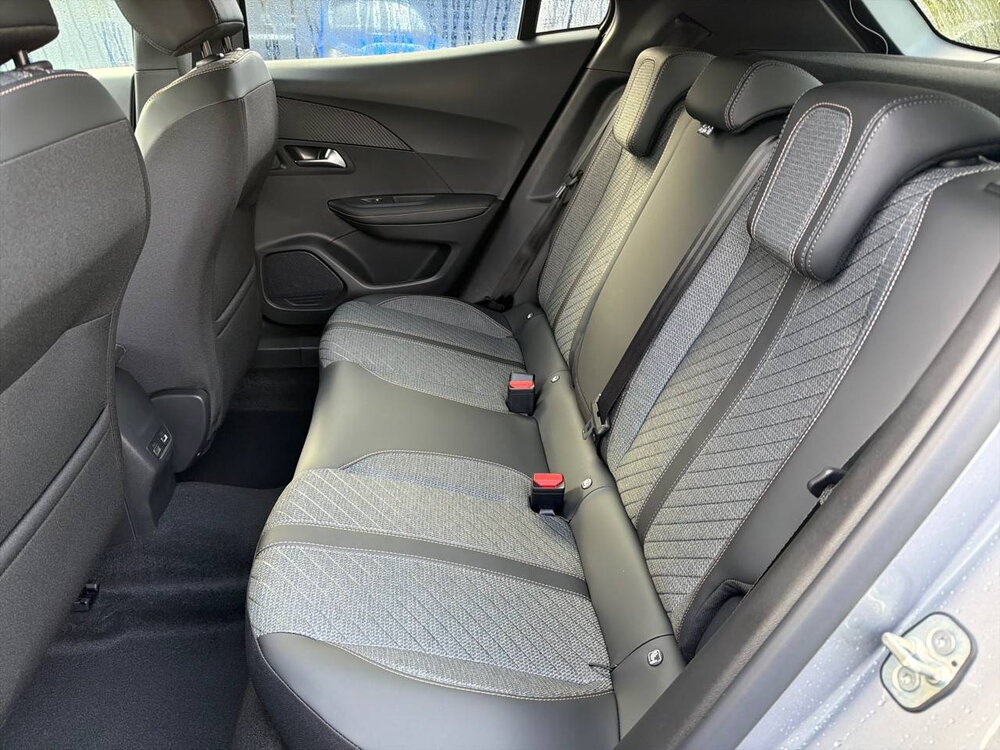 Occasion PEUGEOT 2008 2008 Hybrid 145 e-DCS6 - Allure