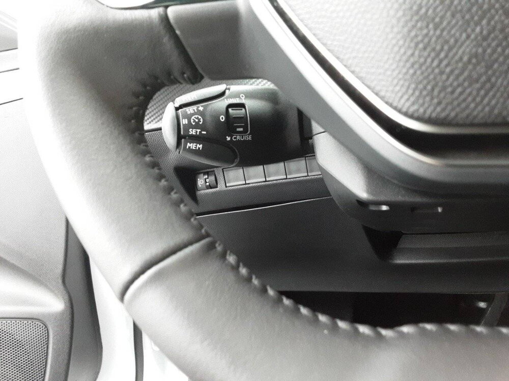 Occasion PEUGEOT 208 208 Hybrid 110 e-DCS6 - Style