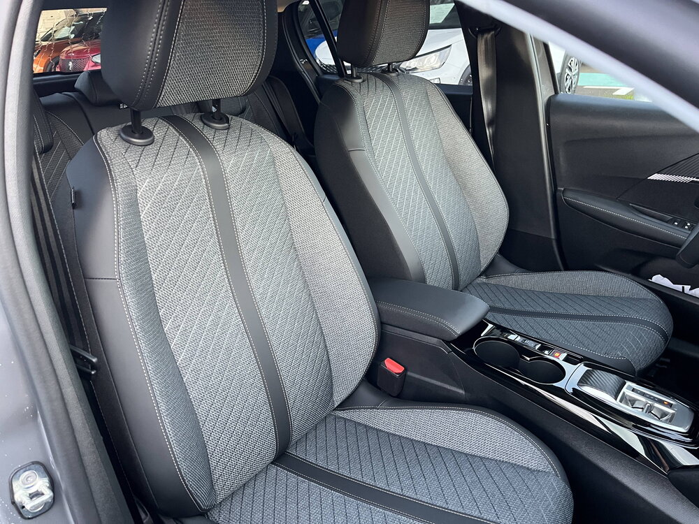 Occasion PEUGEOT 208 208 Hybrid 110 e-DCS6 - Allure