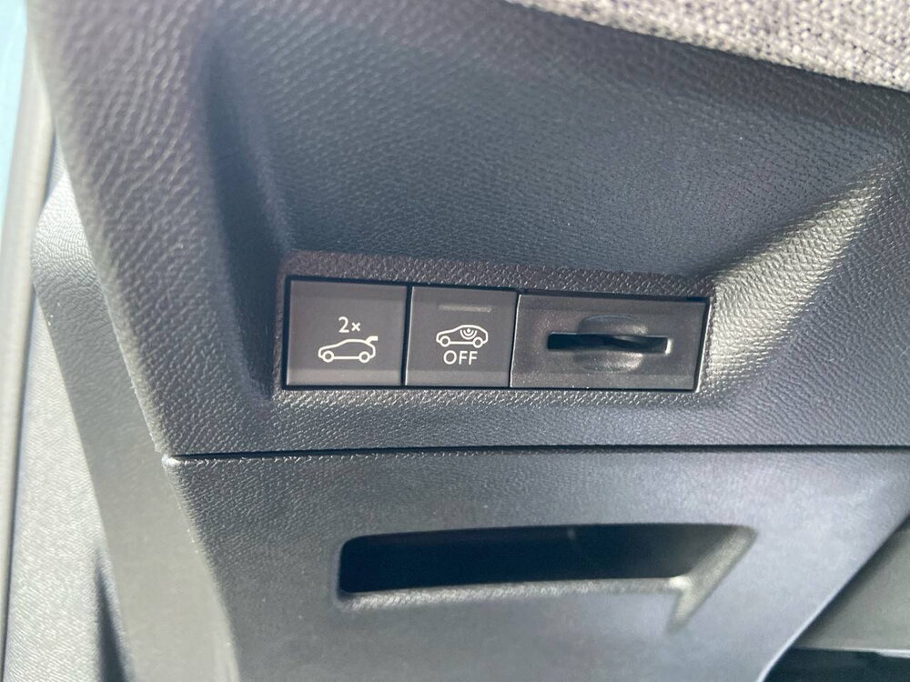 Occasion PEUGEOT 3008 3008 Hybrid 145 e-DCS6 - GT