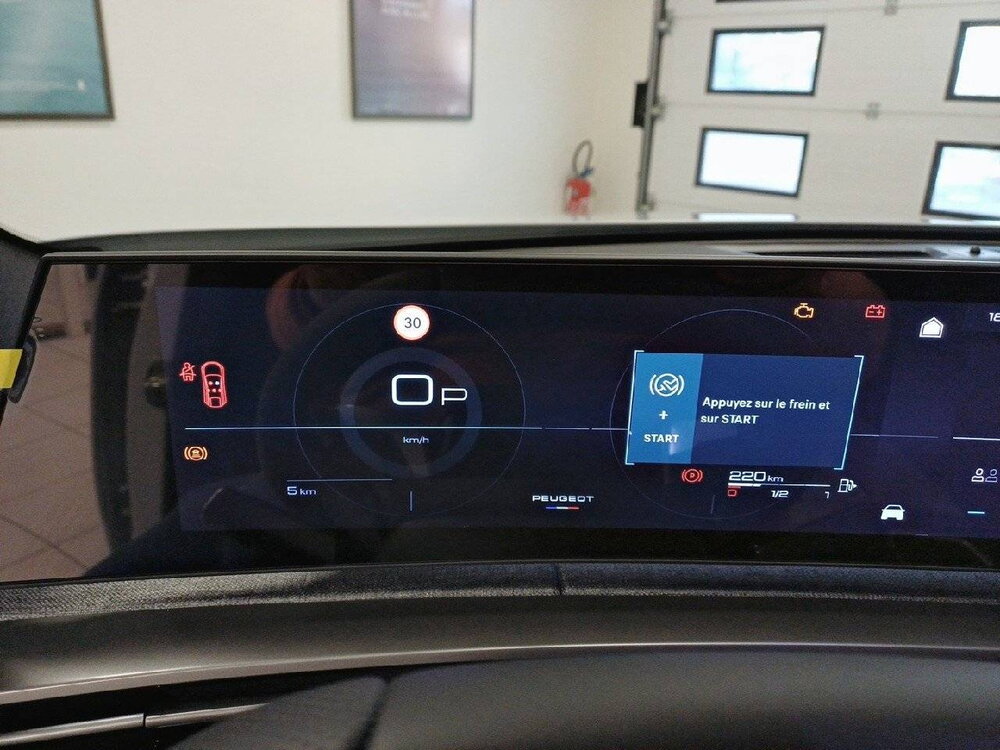 Occasion PEUGEOT 3008 3008 Hybrid 145 e-DCS6 - GT