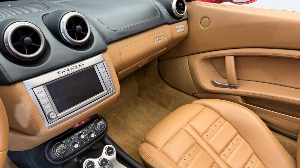 Occasion FERRARI California California V8 4.3 460ch