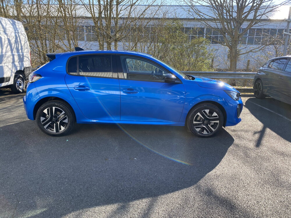Occasion PEUGEOT 208 208 Hybrid 100 e-DCS6 - Allure