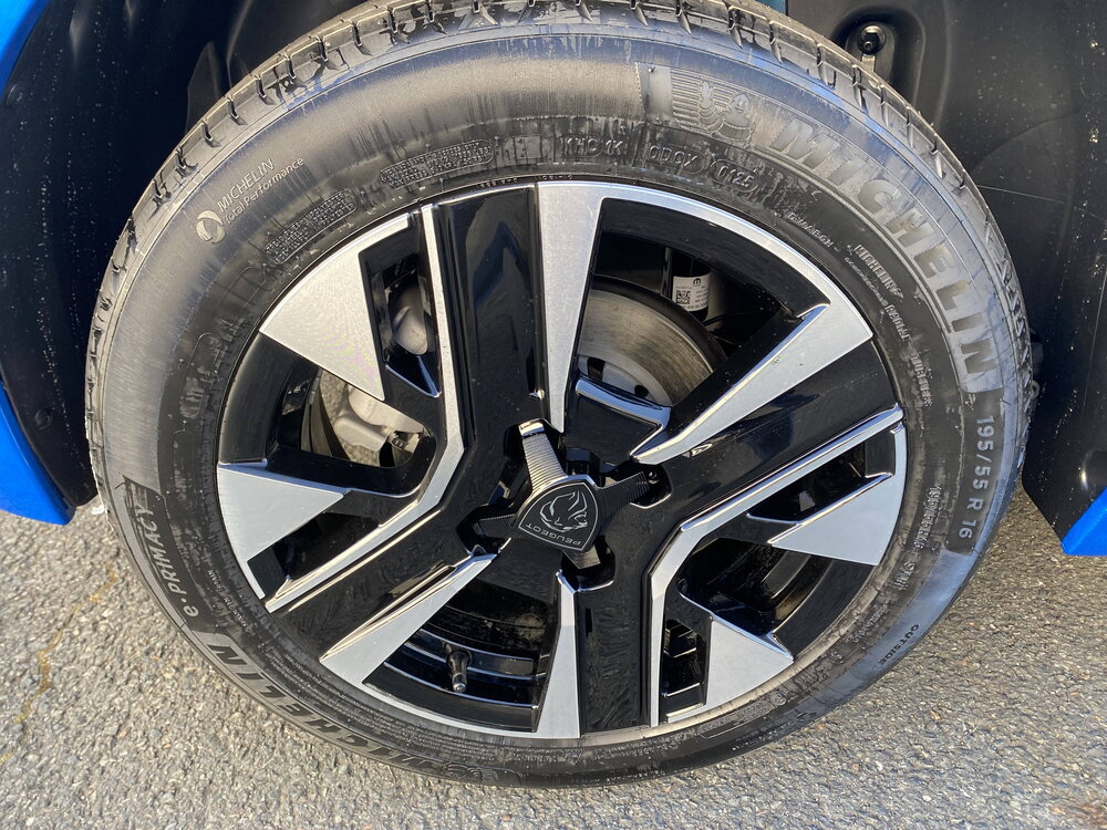 Occasion PEUGEOT 208 208 Hybrid 100 e-DCS6 - Allure