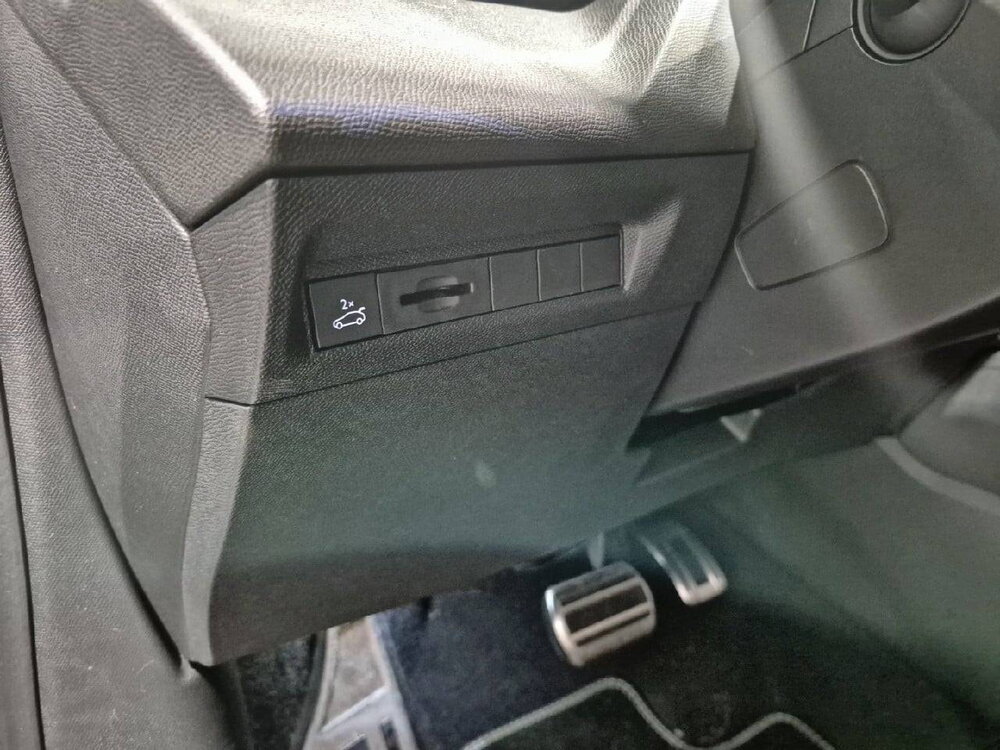Occasion PEUGEOT 308 308 SW Hybrid 145 e-DCS6 - GT