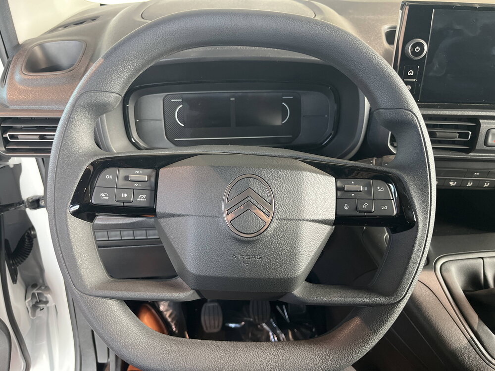 Occasion CITROEN Berlingo BERLINGO VAN TAILLE M 650KG BLUEHDI 100 S&S BVM6
