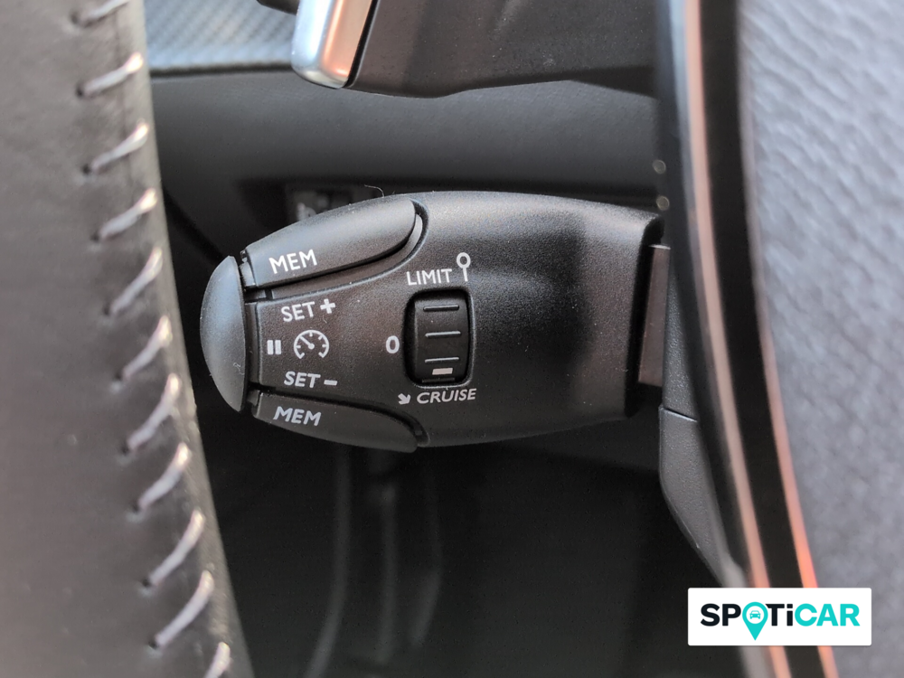 Occasion PEUGEOT 2008 2008 Hybrid 145 e-DCS6 - ENVY