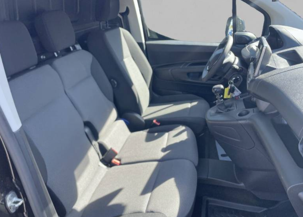 Occasion PEUGEOT Partner PARTNER FOURGON STANDARD 650 KG BLUEHDI 100 S&S BVM6 - ASPHALT