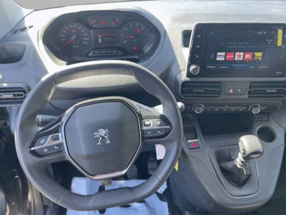 Occasion PEUGEOT Partner PARTNER FOURGON STANDARD 650 KG BLUEHDI 100 S&S BVM6 - ASPHALT
