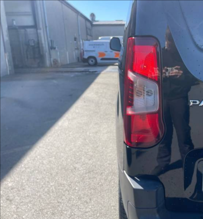 Occasion PEUGEOT Partner PARTNER FOURGON STANDARD 650 KG BLUEHDI 100 S&S BVM6 - ASPHALT
